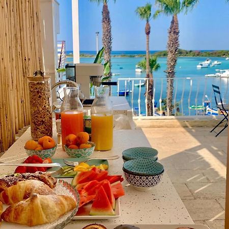 بورتو سيساريو Casa Clementina Rooms Vista Mare المظهر الخارجي الصورة