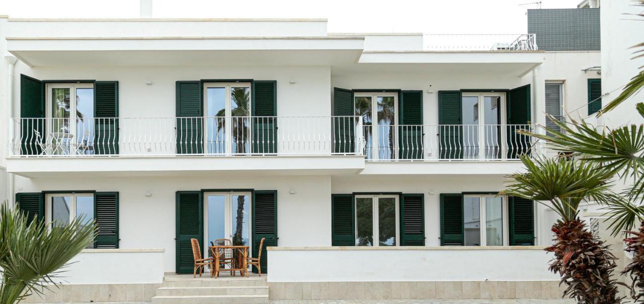بورتو سيساريو Casa Clementina Rooms Vista Mare المظهر الخارجي الصورة
