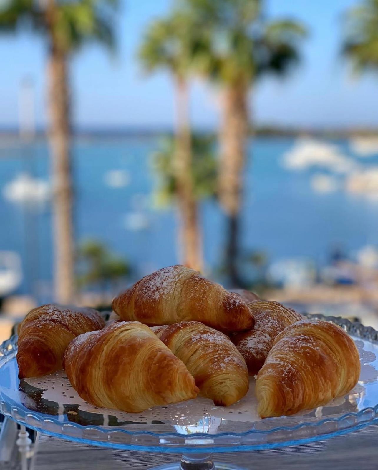 بورتو سيساريو Casa Clementina Rooms Vista Mare المظهر الخارجي الصورة